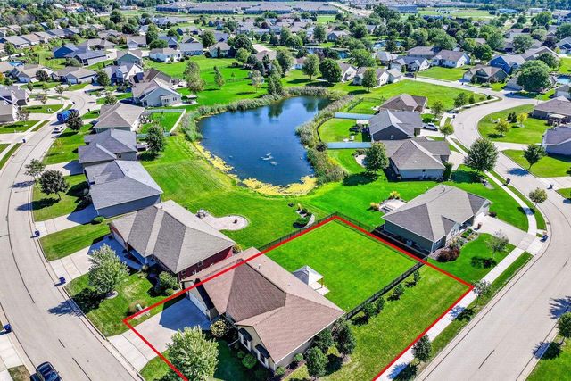 899 LOTUS TRAIL, Menasha, WI 54952