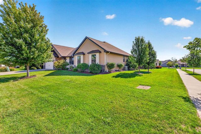 899 LOTUS TRAIL, Menasha, WI 54952