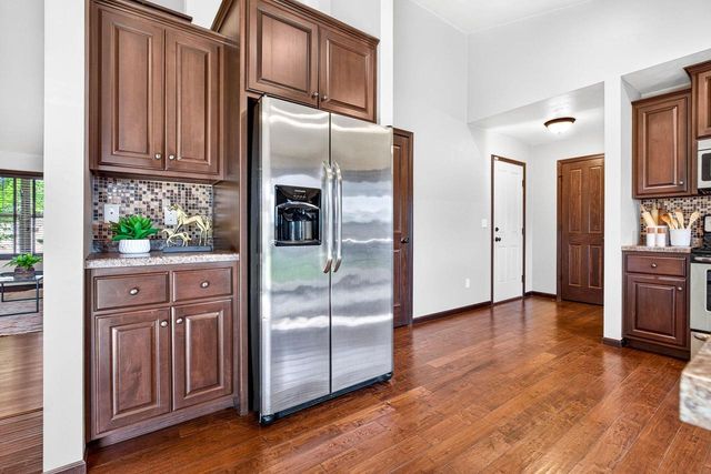 899 LOTUS TRAIL, Menasha, WI 54952