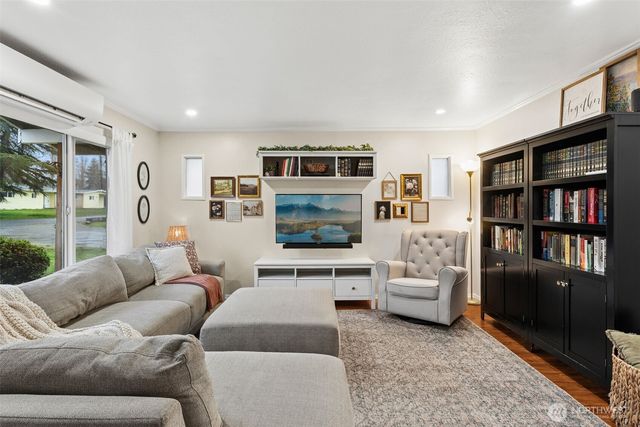 519 W Ash Street, Mccleary, WA 98557