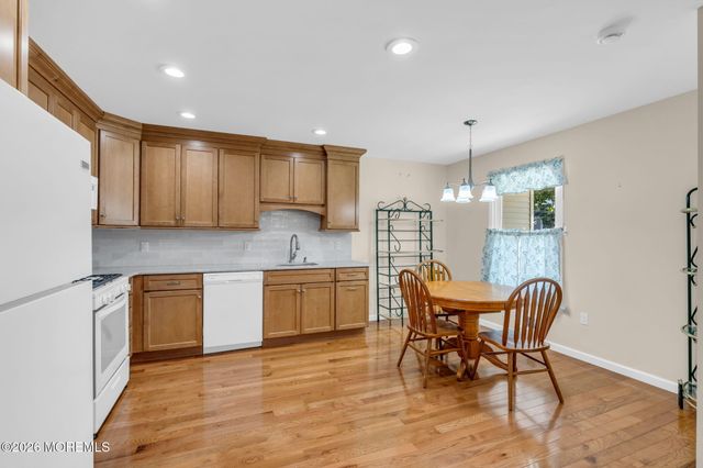 811 Barton Avenue, Point Pleasant Beach, NJ 08742