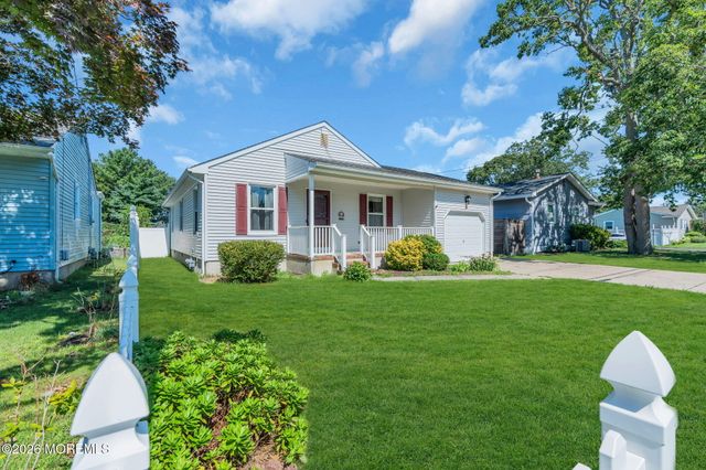 811 Barton Avenue, Point Pleasant Beach, NJ 08742
