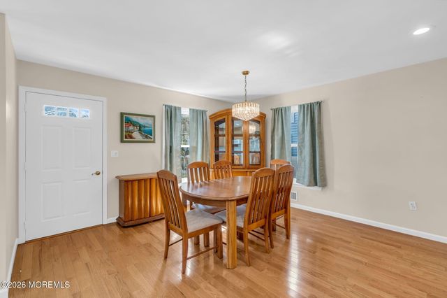 811 Barton Avenue, Point Pleasant Beach, NJ 08742