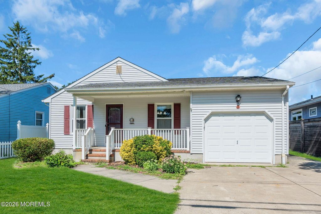 811 Barton Avenue, Point Pleasant Beach, NJ 08742