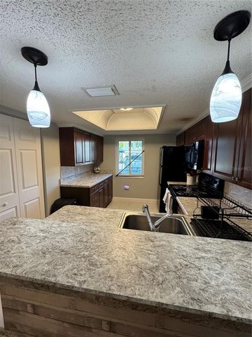 109 PINE COURT, Oldsmar, FL 34677