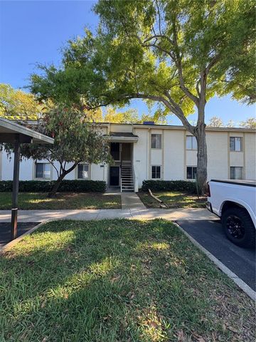 109 PINE COURT, Oldsmar, FL 34677