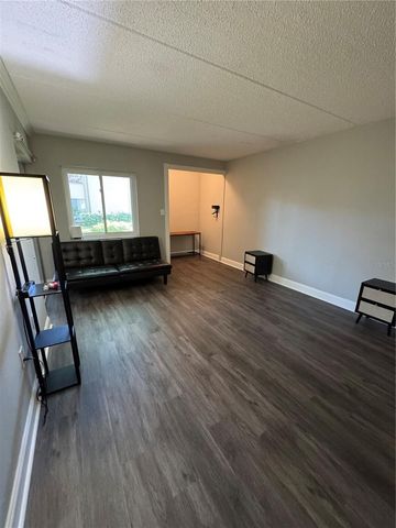 109 PINE COURT, Oldsmar, FL 34677