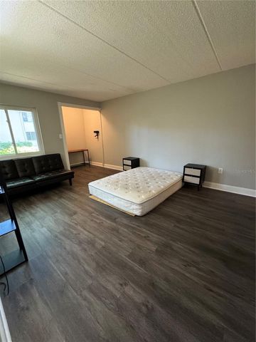 109 PINE COURT, Oldsmar, FL 34677