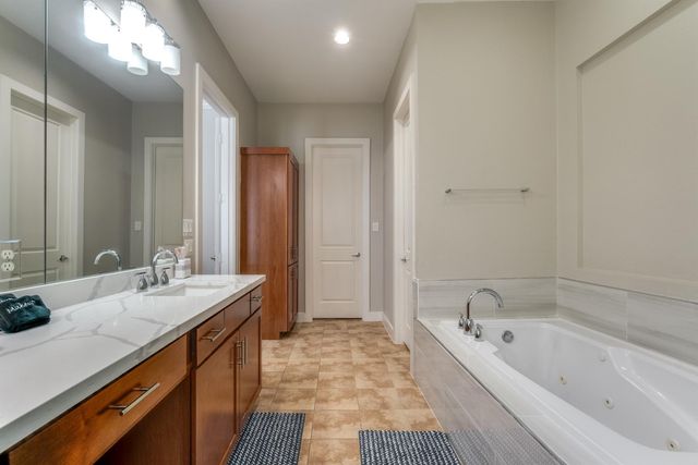 1205 Detering Street, Houston, TX 77007