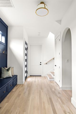 2413 Vagas Street, Dallas, TX 75219