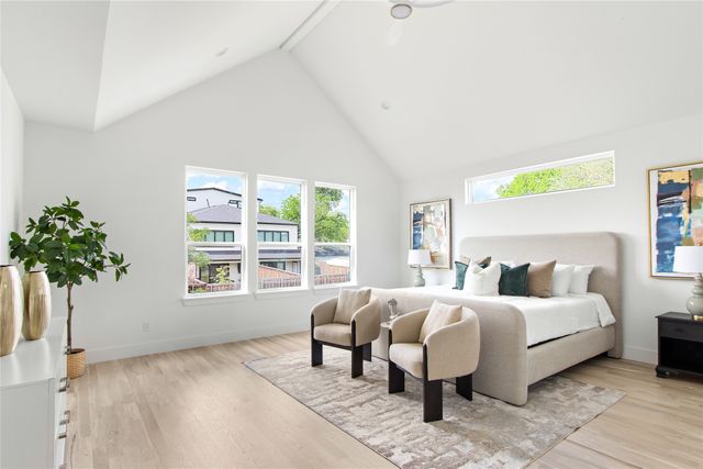 2413 Vagas Street, Dallas, TX 75219