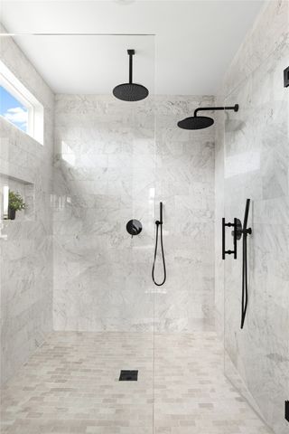 2413 Vagas Street, Dallas, TX 75219