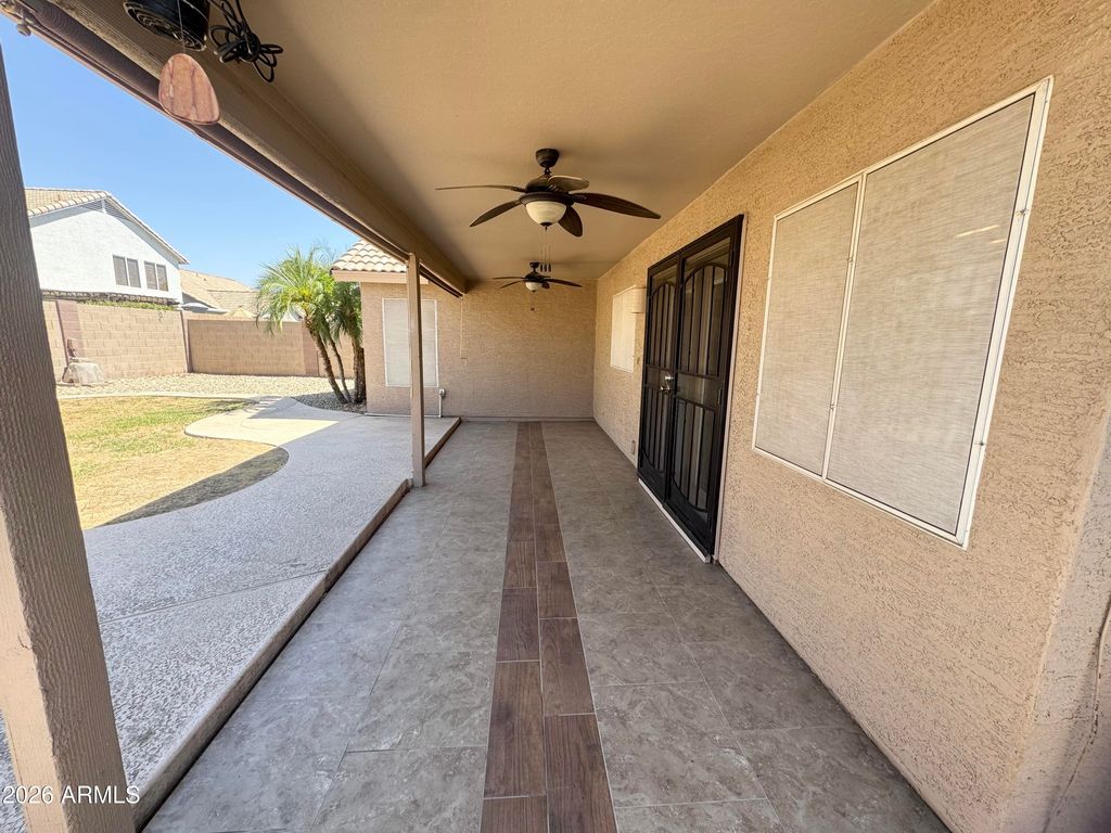 Image 18 of property listing at 1225 S SIERRA Street, Gilbert, AZ 85296