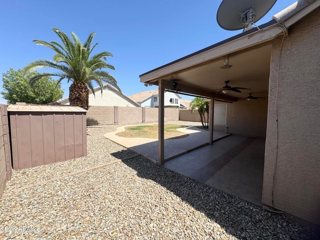 Image 19 of property listing at 1225 S SIERRA Street, Gilbert, AZ 85296