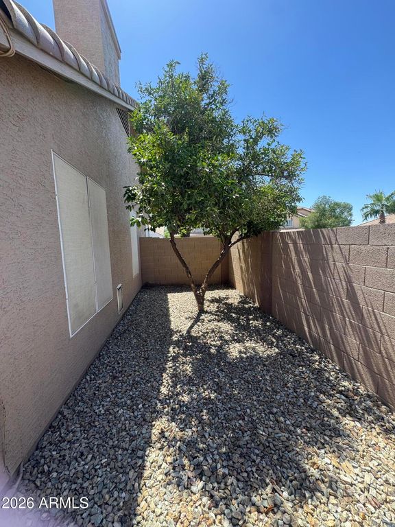 Image 20 of property listing at 1225 S SIERRA Street, Gilbert, AZ 85296