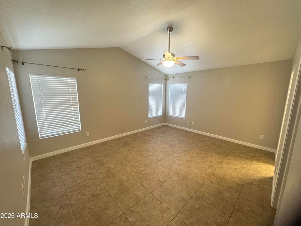 Image 23 of property listing at 1225 S SIERRA Street, Gilbert, AZ 85296