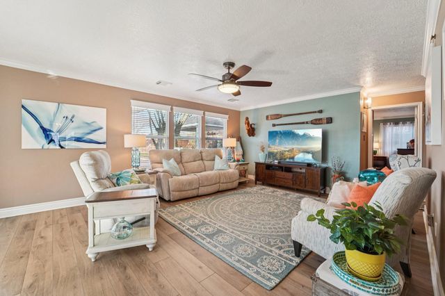 10822 W Dogwood Drive, La Porte, TX 77571