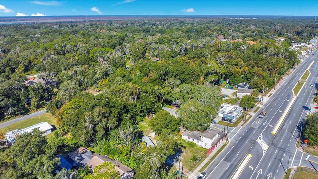 4930 US HIGHWAY 17, De Leon Springs, FL 32130