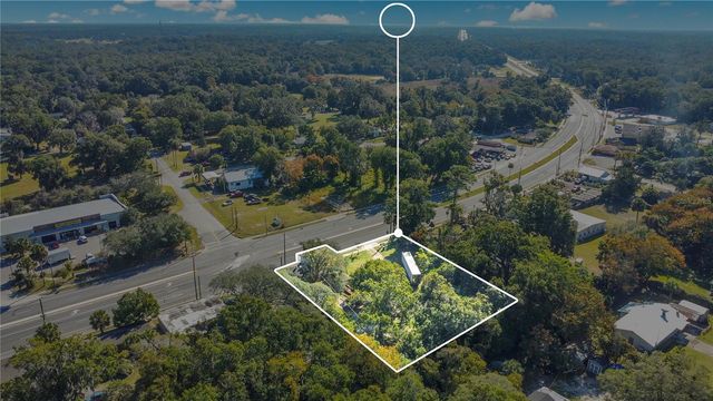 4930 US HIGHWAY 17, De Leon Springs, FL 32130