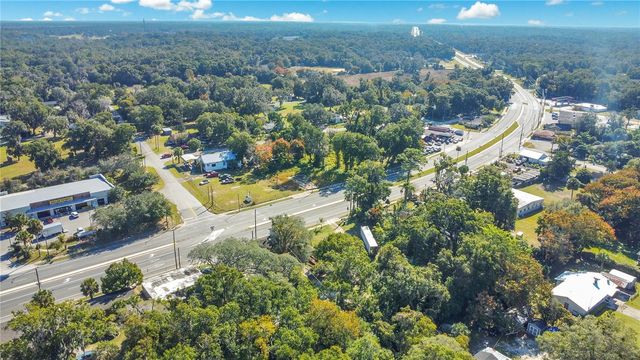 4930 US HIGHWAY 17, De Leon Springs, FL 32130