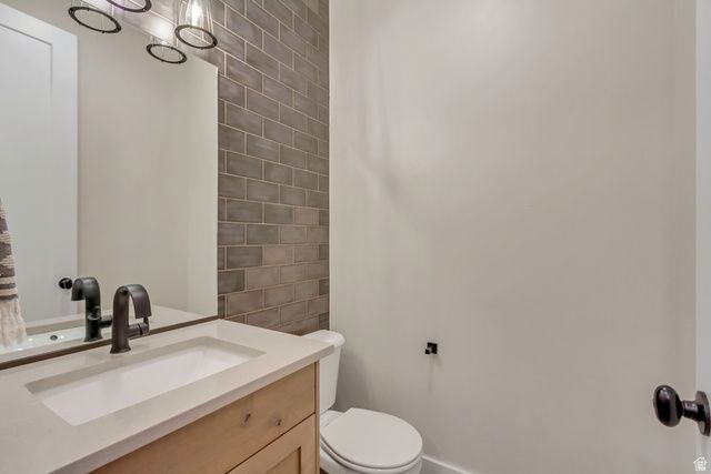 1121 E 2600 N, North Ogden, UT 84414