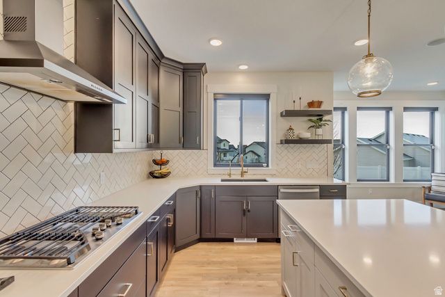 1121 E 2600 N, North Ogden, UT 84414