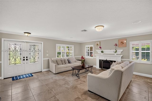 14010 Appalachian Trl, Davie, FL 33325
