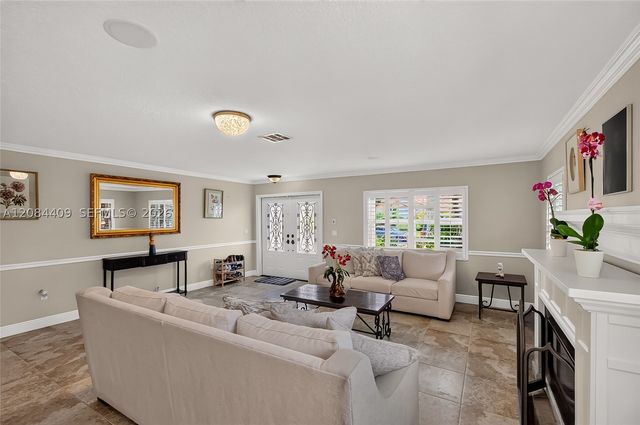 14010 Appalachian Trl, Davie, FL 33325
