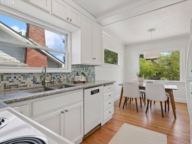 3533 Ne 66TH Ave, Portland, OR 97213