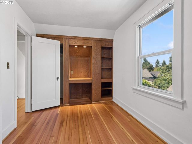 3533 Ne 66TH Ave, Portland, OR 97213