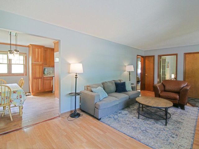 18 Margaret Street, Essex, VT 05452