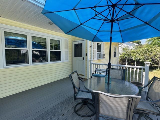18 Margaret Street, Essex, VT 05452