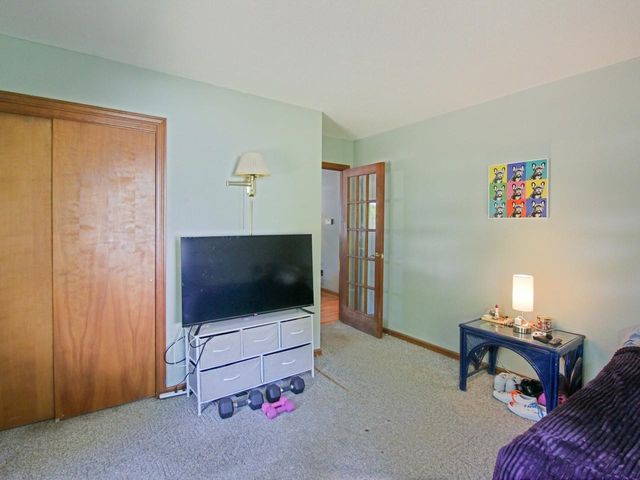 18 Margaret Street, Essex, VT 05452