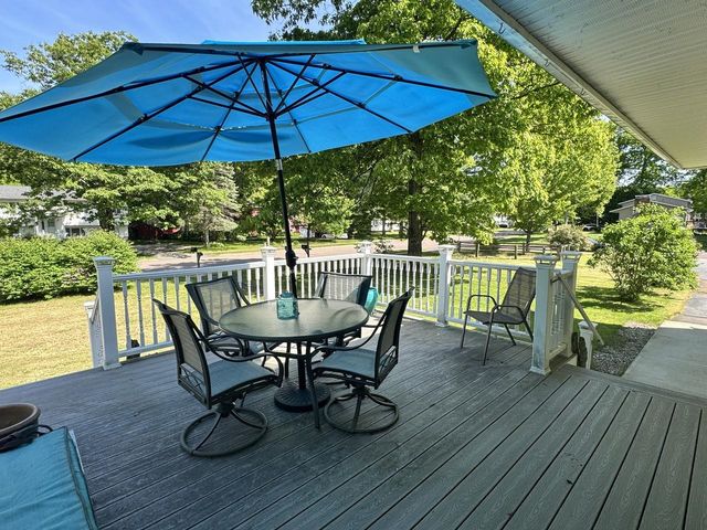 18 Margaret Street, Essex, VT 05452