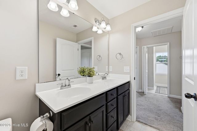 509 Admiral Bend Drive, Sneads Ferry, NC 28460