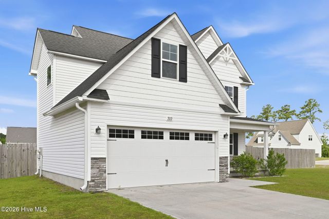 509 Admiral Bend Drive, Sneads Ferry, NC 28460