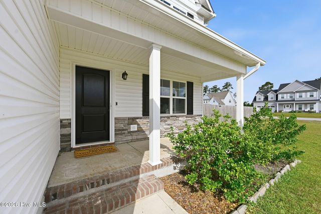 509 Admiral Bend Drive, Sneads Ferry, NC 28460