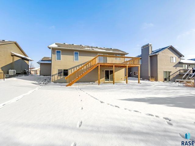 2021 S Shaw Ave Avenue, Sioux Falls, SD 57106