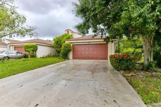 3800 NW 19th St, Coconut Creek, FL 33066