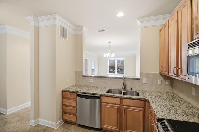2244 Ashley Crossing Drive 613, Charleston, SC 29414