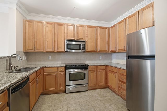 2244 Ashley Crossing Drive 613, Charleston, SC 29414