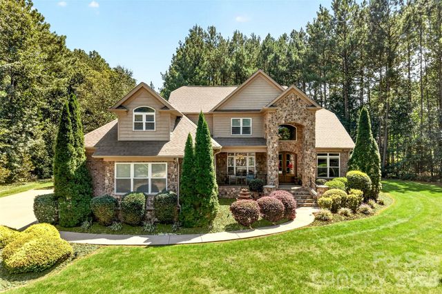 6653 Goose Point Drive 158, Denver, NC 28037