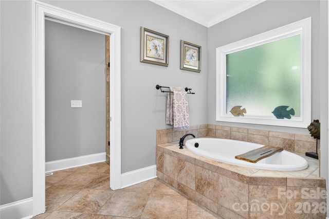 6653 Goose Point Drive 158, Denver, NC 28037