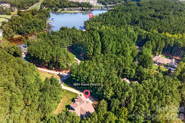 6653 Goose Point Drive 158, Denver, NC 28037