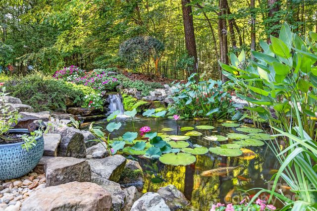 6653 Goose Point Drive 158, Denver, NC 28037