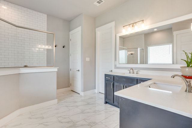 120 Homestead Lane, Waxahachie, TX 75165