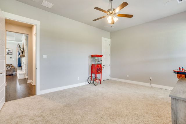 120 Homestead Lane, Waxahachie, TX 75165