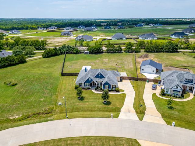 120 Homestead Lane, Waxahachie, TX 75165