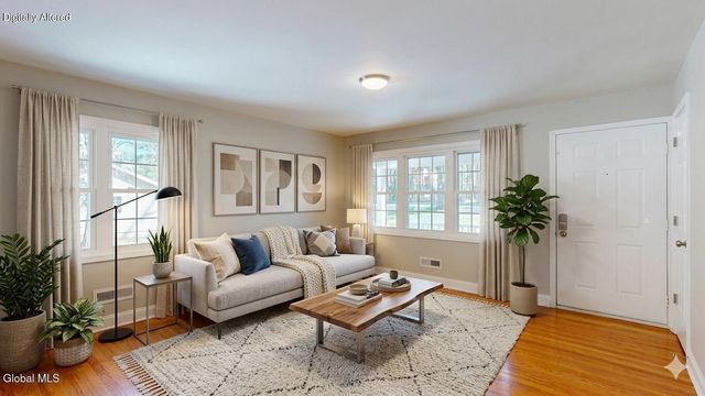 21 Longkill Road, Clifton Park, NY 12019