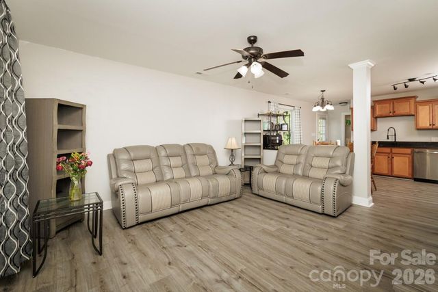 236 Cabarrus Avenue E, Concord, NC 28025